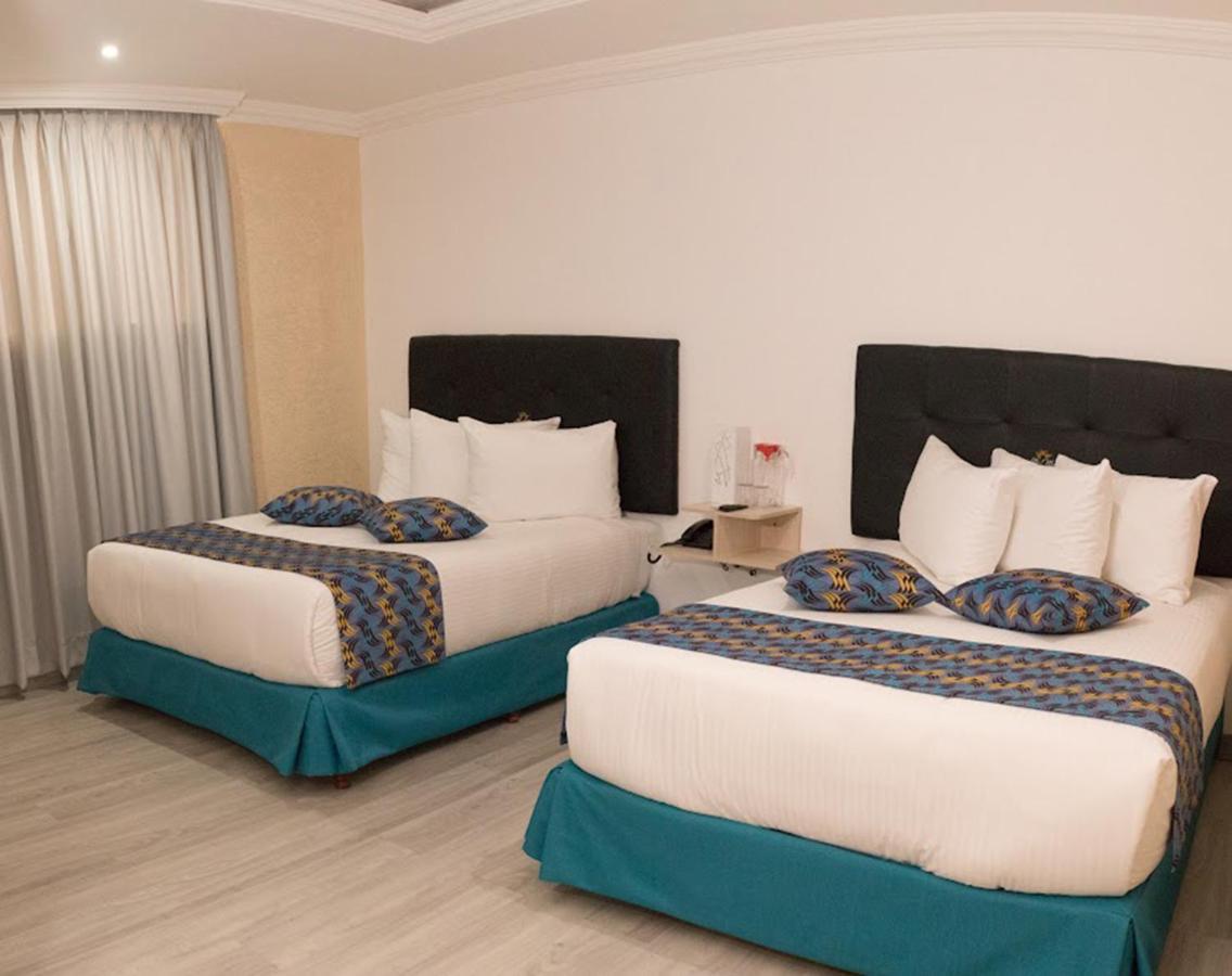 Hotel Altomar Catia La Mar Exterior foto
