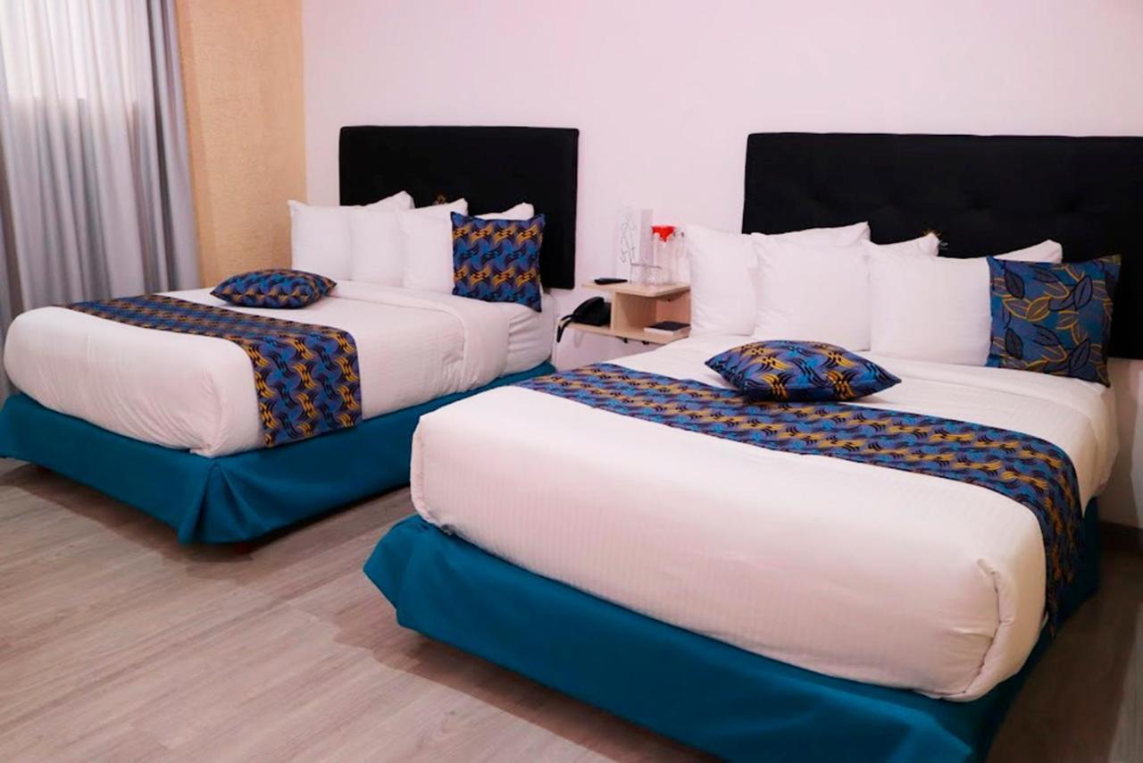 Hotel Altomar Catia La Mar Exterior foto